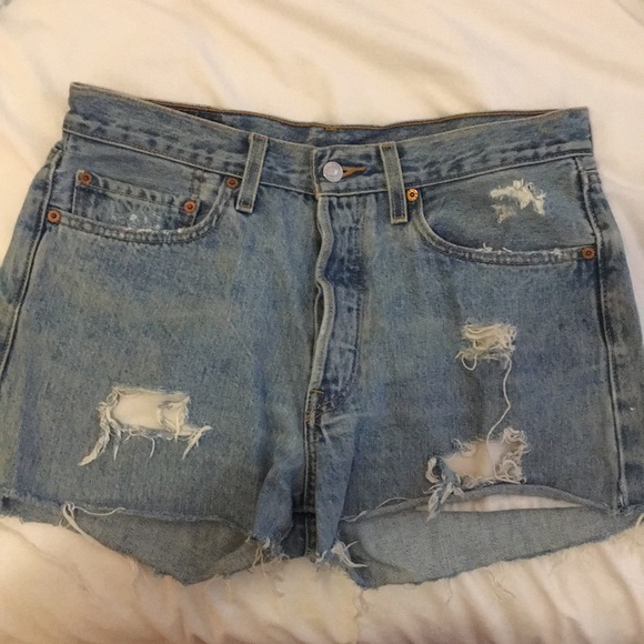 Levi's Pants - Levi 501 shorts
